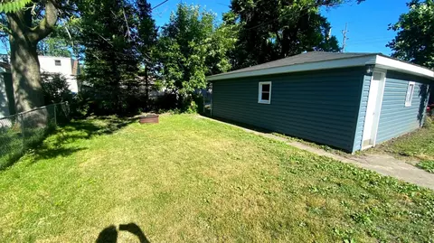 211 N Elmer St, Griffith, IN 46319 photo 6