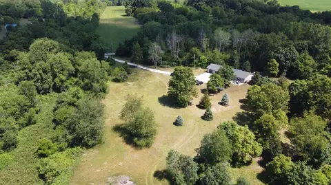 9275 E 200, Knox, IN 46534 photo 11