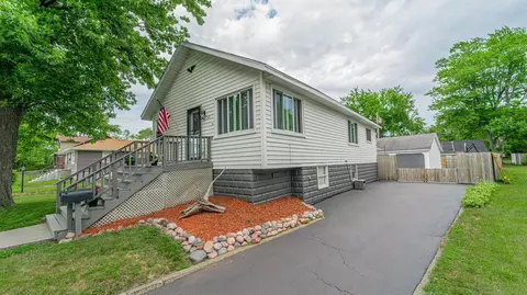 8329 Jackson Ave, Munster, IN 46321 photo 1