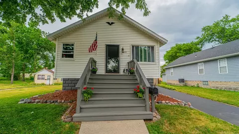 8329 Jackson Ave, Munster, IN 46321 photo 3