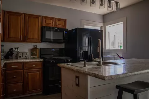 1526 John St, Whiting, IN 46394 photo 10