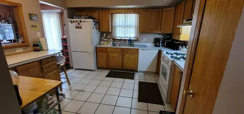 727 N Wiggs St, Griffith, IN 46319 photo 8