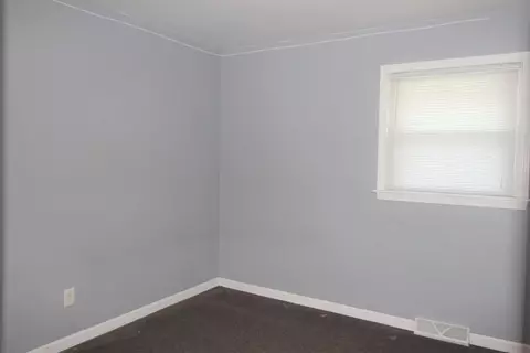 4941 Vermont St, Gary, IN 46409 photo 6