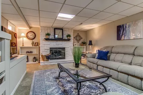 8250 Jackson Ave, Munster, IN 46321 photo 15