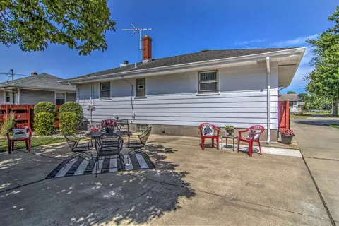 8250 Jackson Ave, Munster, IN 46321 photo 24