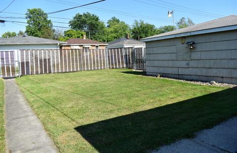 831 E Woodside Dr, Griffith, IN 46319 photo 8