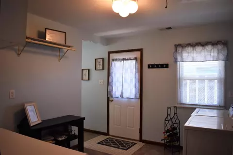 831 E Woodside Dr, Griffith, IN 46319 photo 23