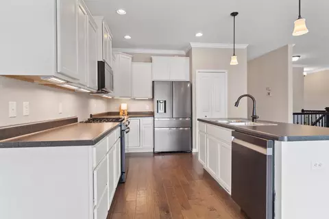 1048 N 200, Chesterton, IN 46304 photo 13