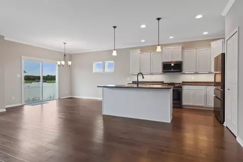 1048 N 200, Chesterton, IN 46304 photo 9