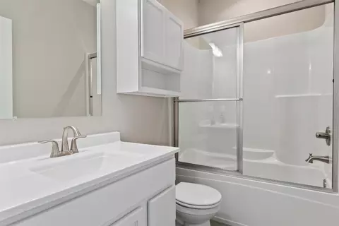 1048 N 200, Chesterton, IN 46304 photo 18