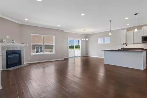 1048 N 200, Chesterton, IN 46304 photo 6