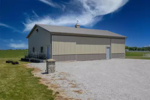 645 E Kentucky Rd, Beecher, IL 60401 photo 32