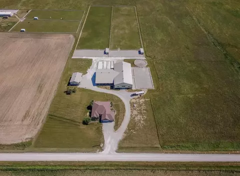 645 E Kentucky Rd, Beecher, IL 60401 photo 2