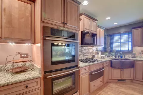 645 E Kentucky Rd, Beecher, IL 60401 photo 42