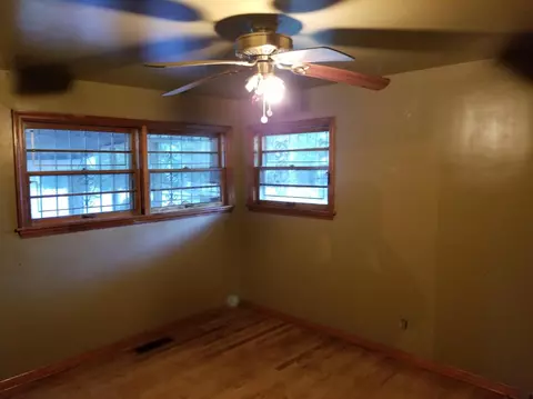 6940 Hemlock Ave, Gary, IN 46403 photo 11