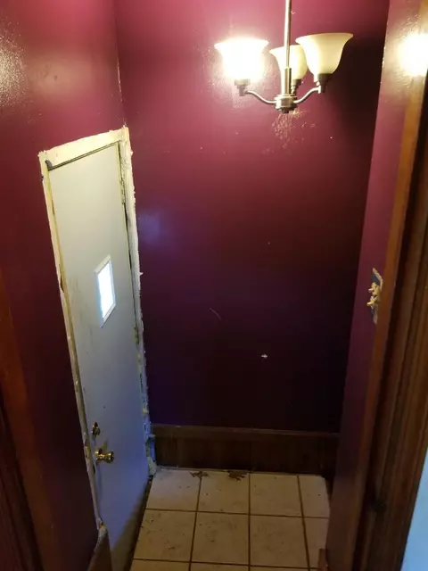 6940 Hemlock Ave, Gary, IN 46403 photo 12