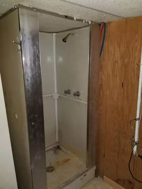 6940 Hemlock Ave, Gary, IN 46403 photo 17