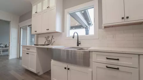10020 White Jasmine Dr, Saint John, IN 46373 photo 9