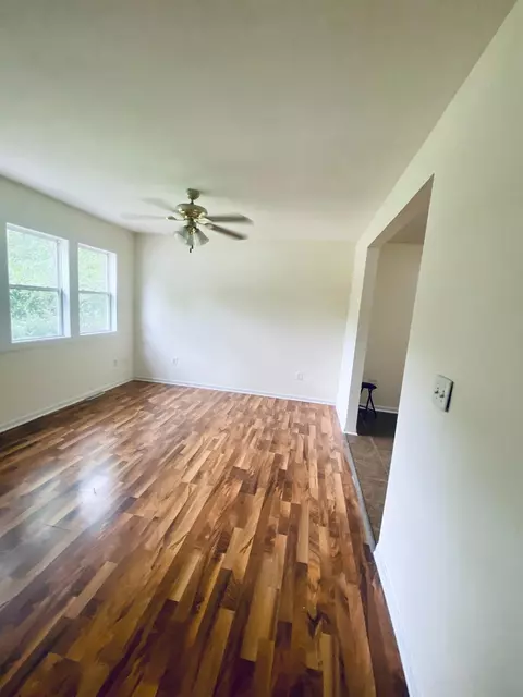 4828 Whitcomb St, Gary, IN 46408 photo 2