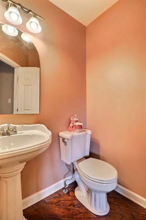 8123 Tuckaway Ct, Winfield, IN 46307 photo 10