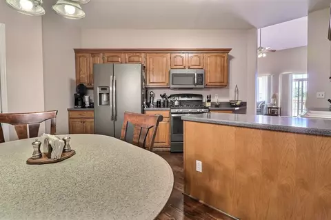 8123 Tuckaway Ct, Winfield, IN 46307 photo 9
