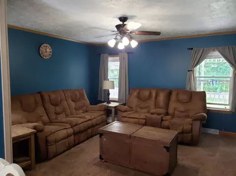 11403 N 550, De Motte, IN 46310 photo 2