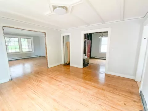 25 Highland St, Hammond, IN 46320 photo 3