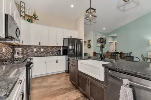 535 Shannon Dr, Lowell, IN 46356 photo 8
