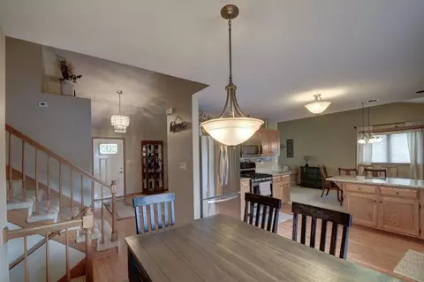 39 Beiriger Dr, Dyer, IN 46311 photo 11