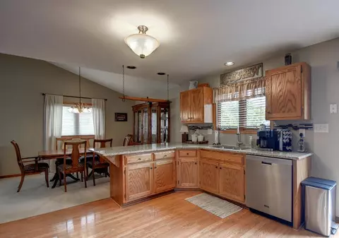 39 Beiriger Dr, Dyer, IN 46311 photo 4