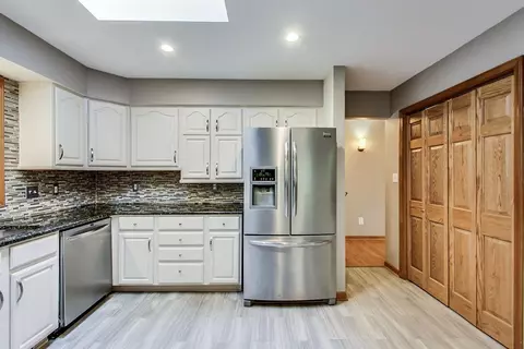541 N Oriole Ave, Griffith, IN 46319 photo 5