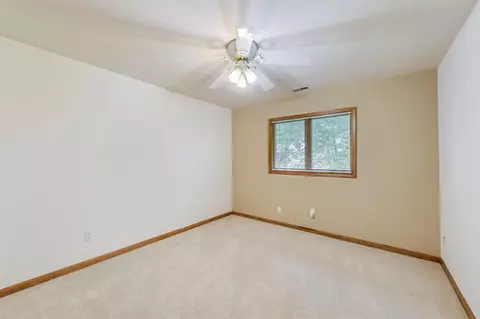 541 N Oriole Ave, Griffith, IN 46319 photo 33