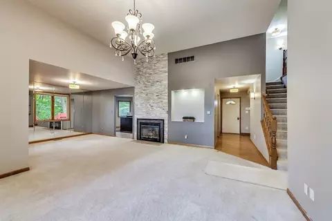 541 N Oriole Ave, Griffith, IN 46319 photo 10