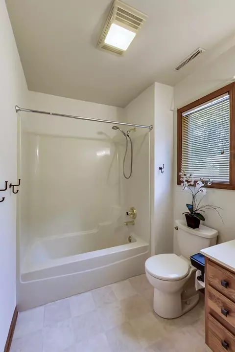 541 N Oriole Ave, Griffith, IN 46319 photo 35