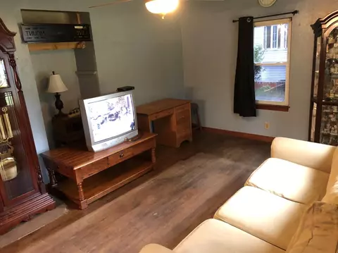 2019 Elm St, Griffith, IN 46319 photo 14