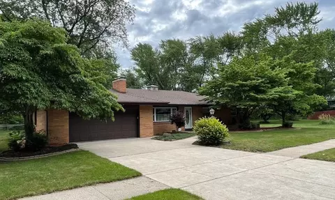 231 E 11th Pl, Hobart, IN 46342 photo 3