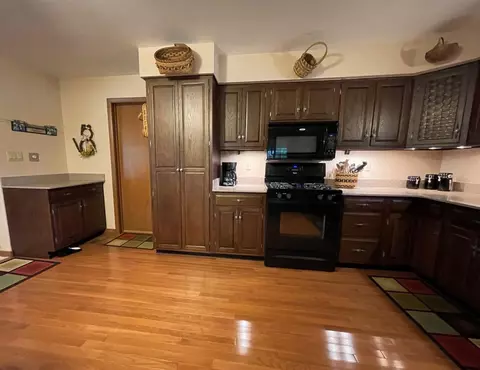 231 E 11th Pl, Hobart, IN 46342 photo 12