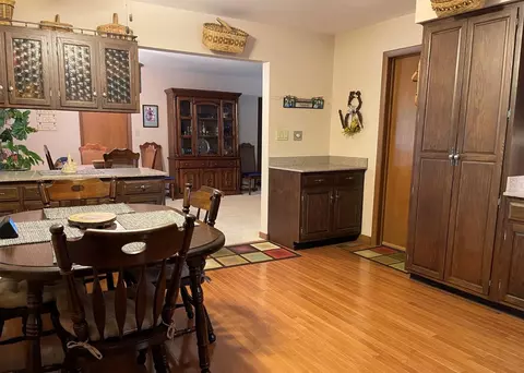 231 E 11th Pl, Hobart, IN 46342 photo 11
