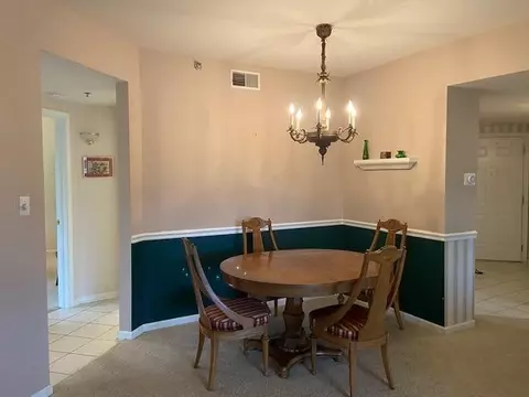 8445 Manor Ave #401, Munster, IN 46321 photo 4