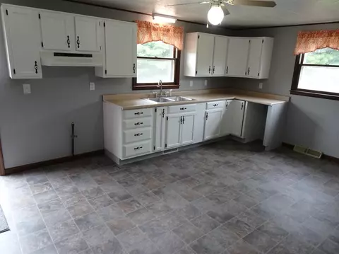 2295 E 150, Knox, IN 46534 photo 2