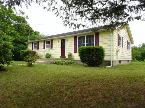 2295 E 150, Knox, IN 46534 photo 1