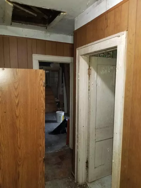 3841 Virginia St, Gary, IN 46409 photo 6