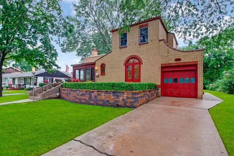 7612 Forest Ave, Munster, IN 46321 photo 2