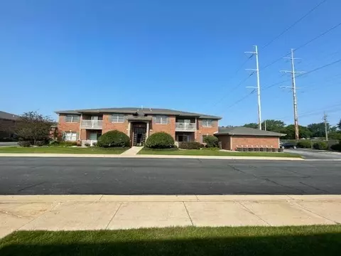 607 Cambridge Ct #1B, Munster, IN 46321 photo 1