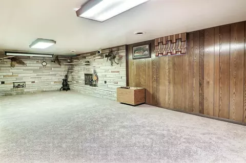 835 N Jay St, Griffith, IN 46319 photo 12