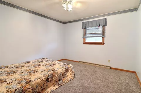 835 N Jay St, Griffith, IN 46319 photo 9