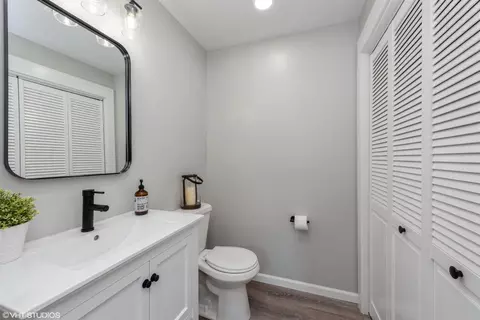 10 Hjelm Rd, Porter, IN 46304 photo 7