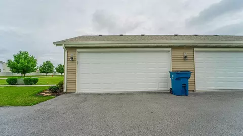 901 E 113th Ln, Crown Point, IN 46307 photo 15