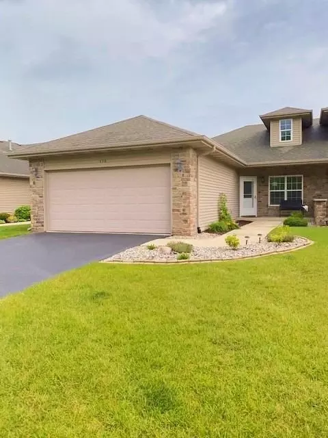 450 Cochran Dr, Crown Point, IN 46307 photo 3