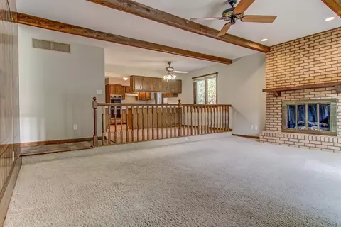1340 Cedar Crest Dr, Munster, IN 46321 photo 4